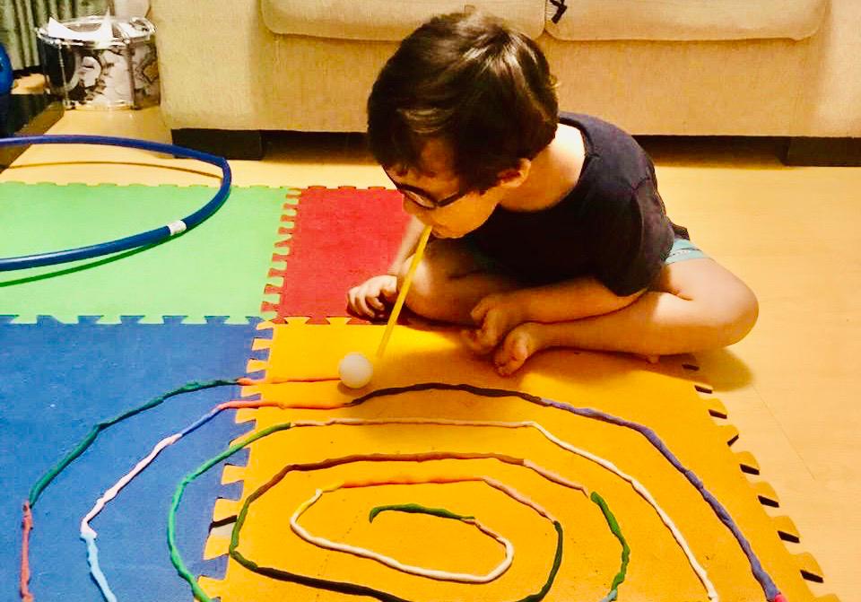 Jogo Com 20 Bolinhas Coloridas Criança Brincar em Promoção na Americanas